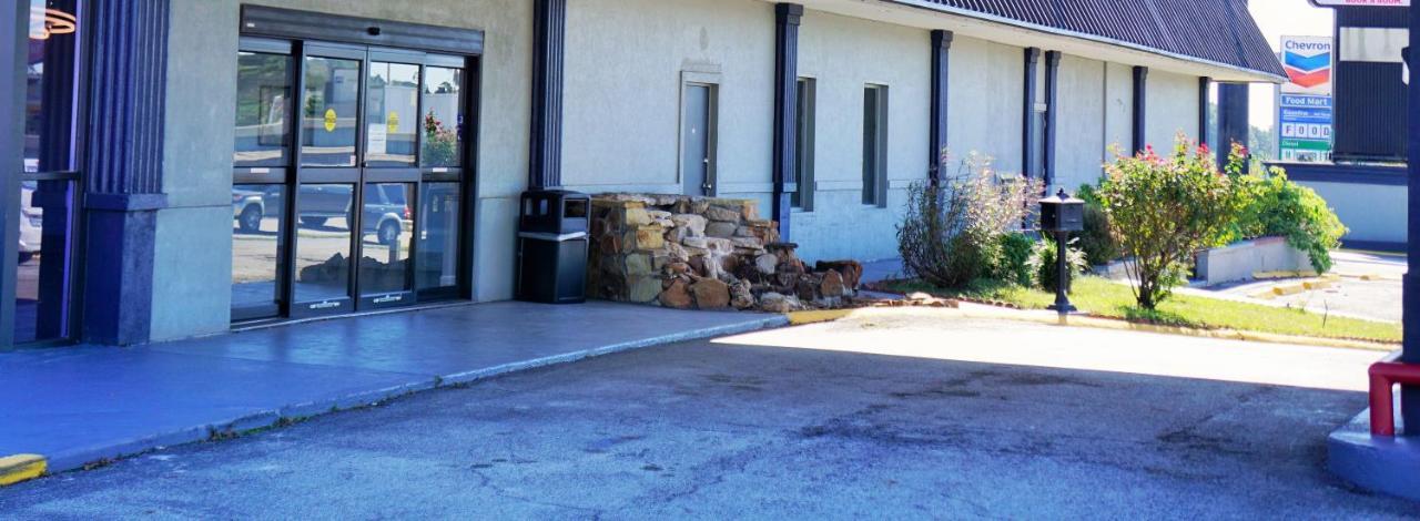Hotel Elev8 Conroe Dış mekan fotoğraf